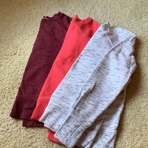 EUC bundle of women’s Tek Gear sweatshirts